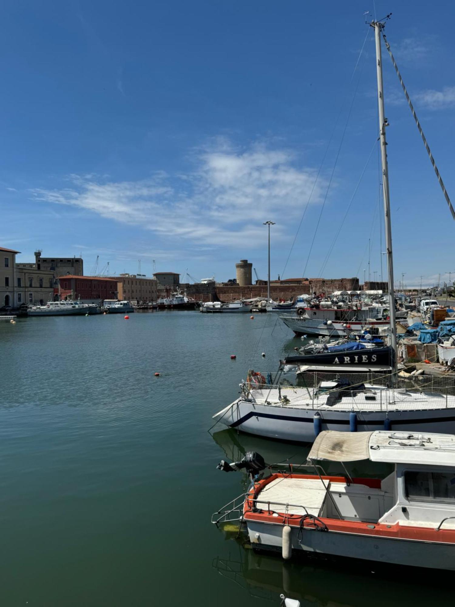 Colben Tuscany Home - Il Mare Dalla Finestra Nell'Atmosfera Tipica Livornese Livorno Esterno foto